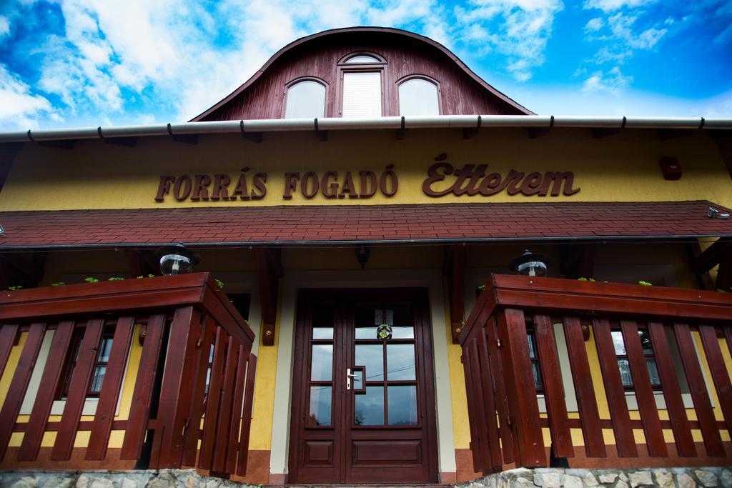 Forras Fogado Bed & Breakfast บุคเซค ภายนอก รูปภาพ